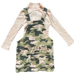 Camo overall girl dress. 2 piece. Size 4T